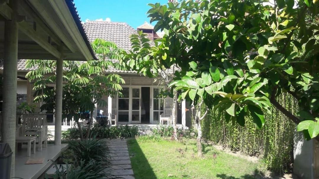 Отель Vista Huts Lembongan Экстерьер фото