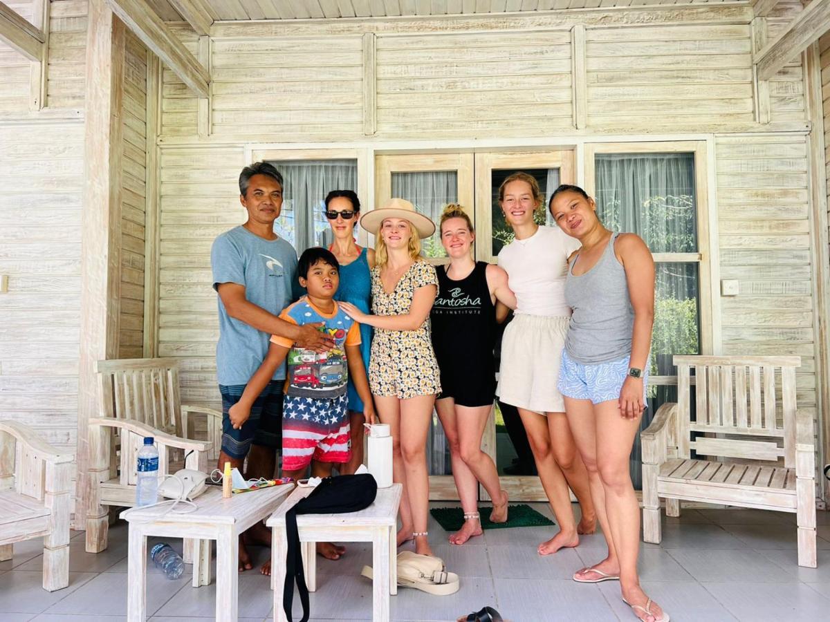 Отель Vista Huts Lembongan Экстерьер фото