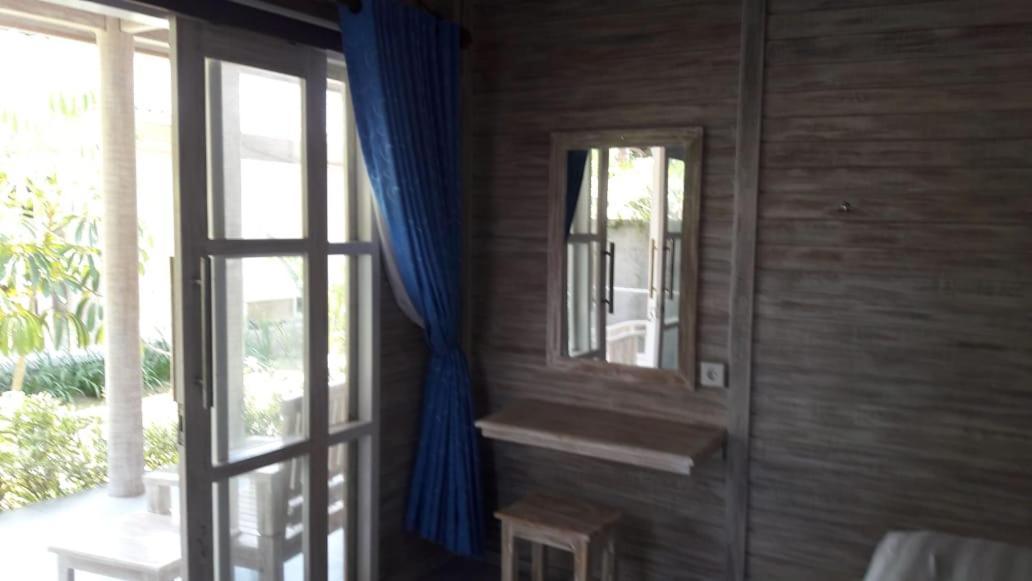 Отель Vista Huts Lembongan Экстерьер фото