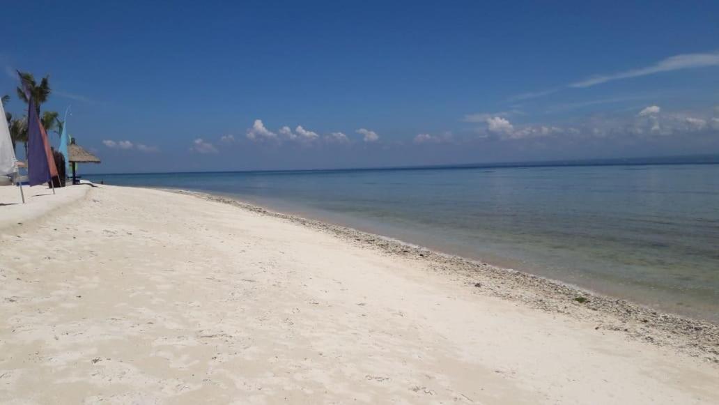 Отель Vista Huts Lembongan Экстерьер фото